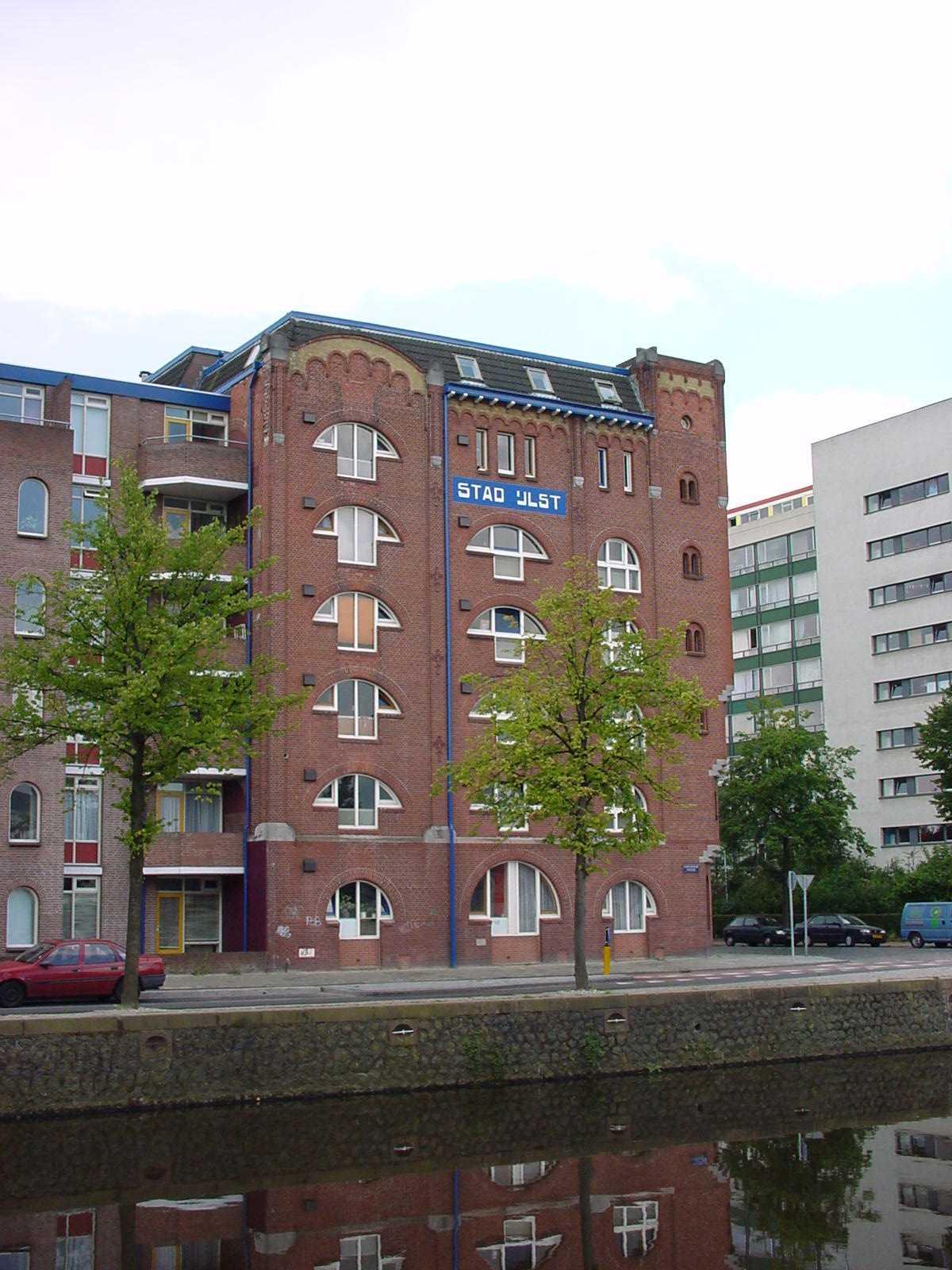 Abel Tasmanplein 36