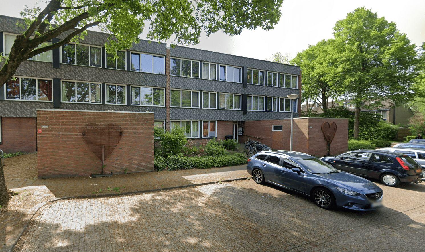 Wimpel 12